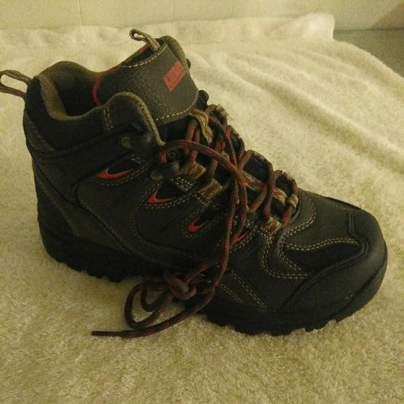 KHOMBU Other - KHOMBU KIDS BOOTS